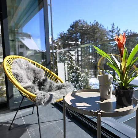 Apartment Centar, Garaza, Balkon, Kompis