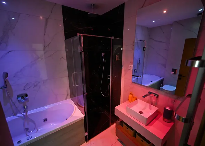 Centar, Garaza, Balkon, Kompis